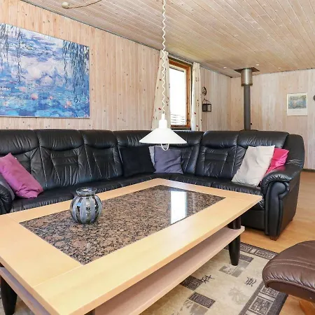Three-bedroom In Lokken 41 * Gronhoj (Nordjylland)