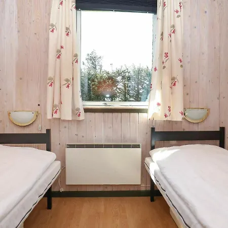 Three-bedroom In Lokken 41 * Gronhoj (Nordjylland)